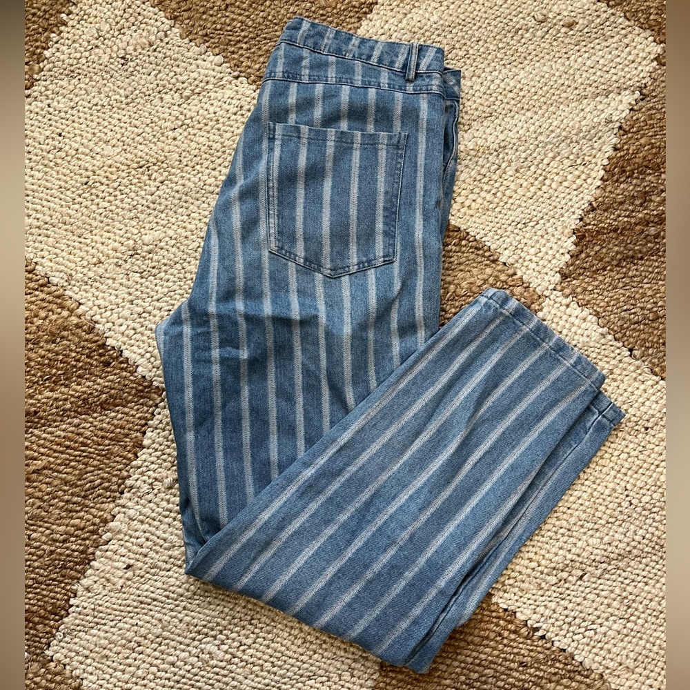 Striped mom jeans from France (size Large)